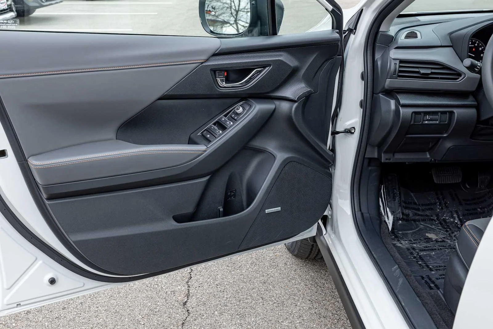 2025 Subaru Crosstrek Limited - Photo 7
