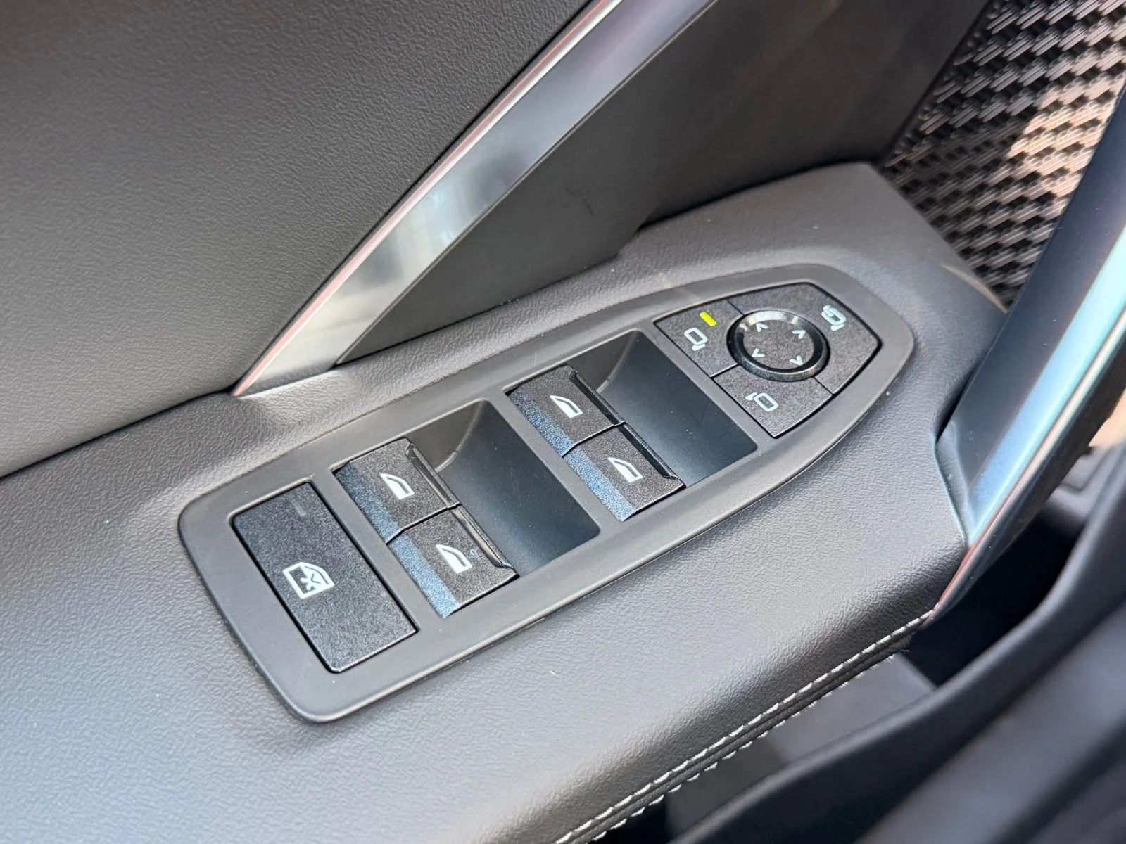 2026 BMW X1 XDrive28i - Photo 22