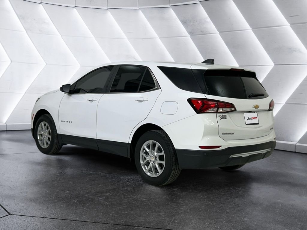 Used 2022 White Chevrolet LT image 6