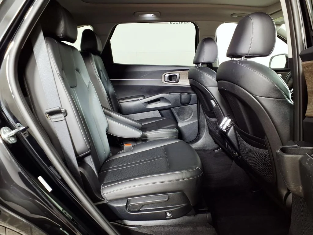 Used 2023 Black Kia X-Line EX image 11