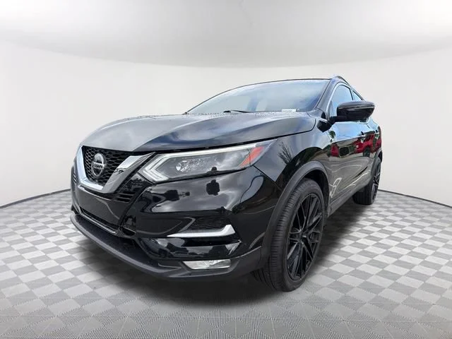 Used 2022 Black Nissan SL FWD Xtronic CVT image 1