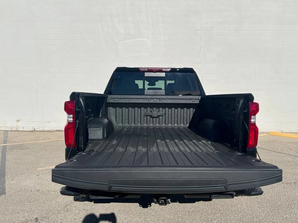 2026 Chevrolet Silverado 1500 High Country - Photo 6