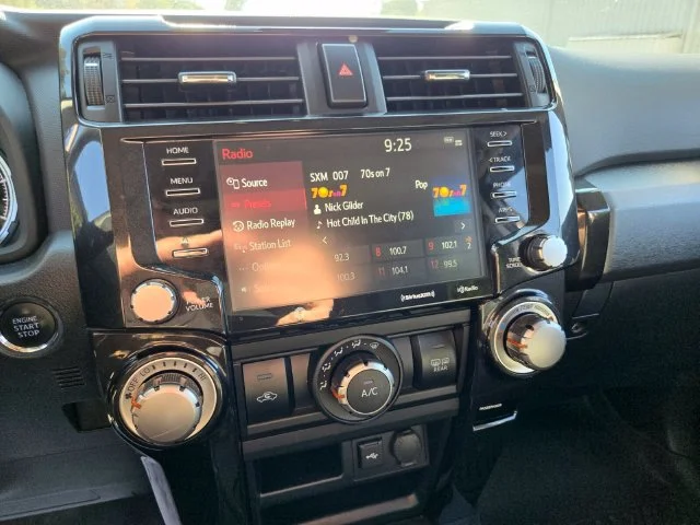 2022 Toyota 4Runner TRD Off-Road Premium - Photo 29