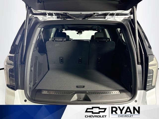 2026 Chevrolet Suburban High Country - Photo 28