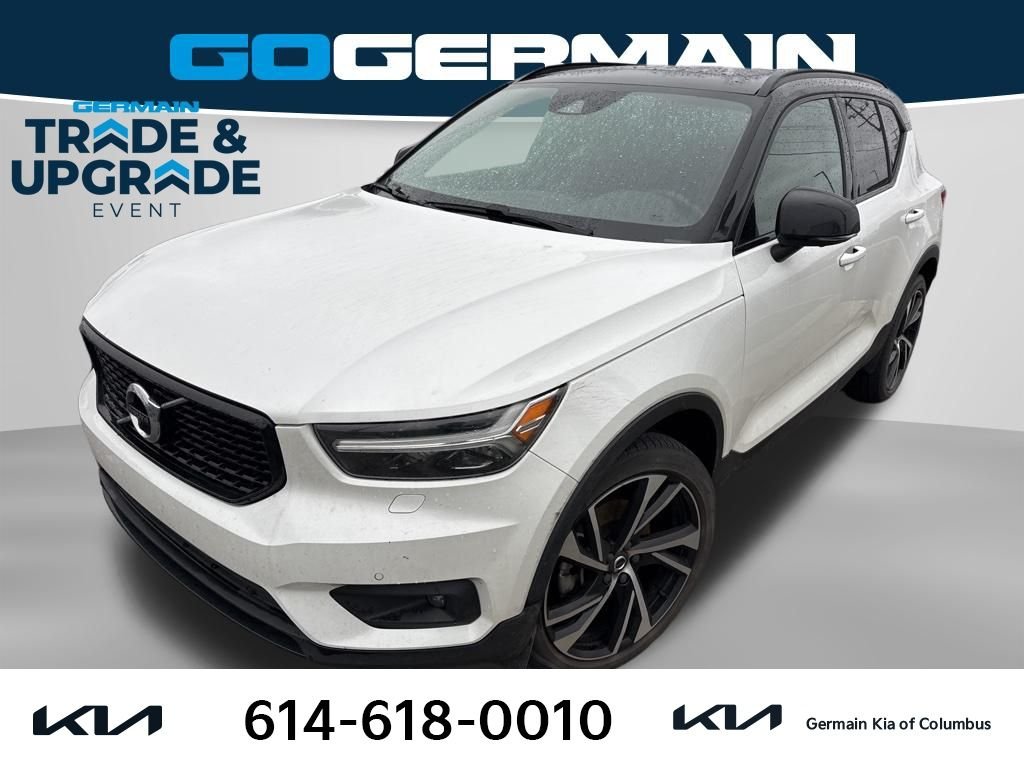 2021 Volvo XC40