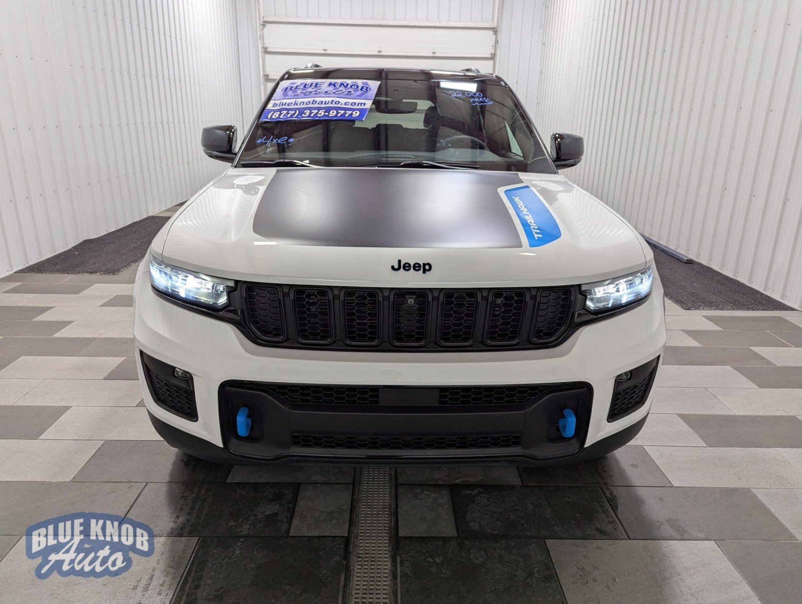 2022 Jeep Cherokee Trailhawk 4xe photo 3