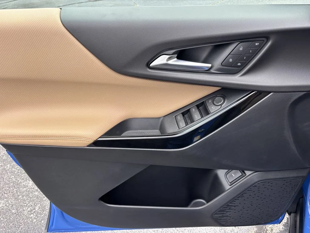 2027 Chevrolet Equinox ACTIV - Photo 11