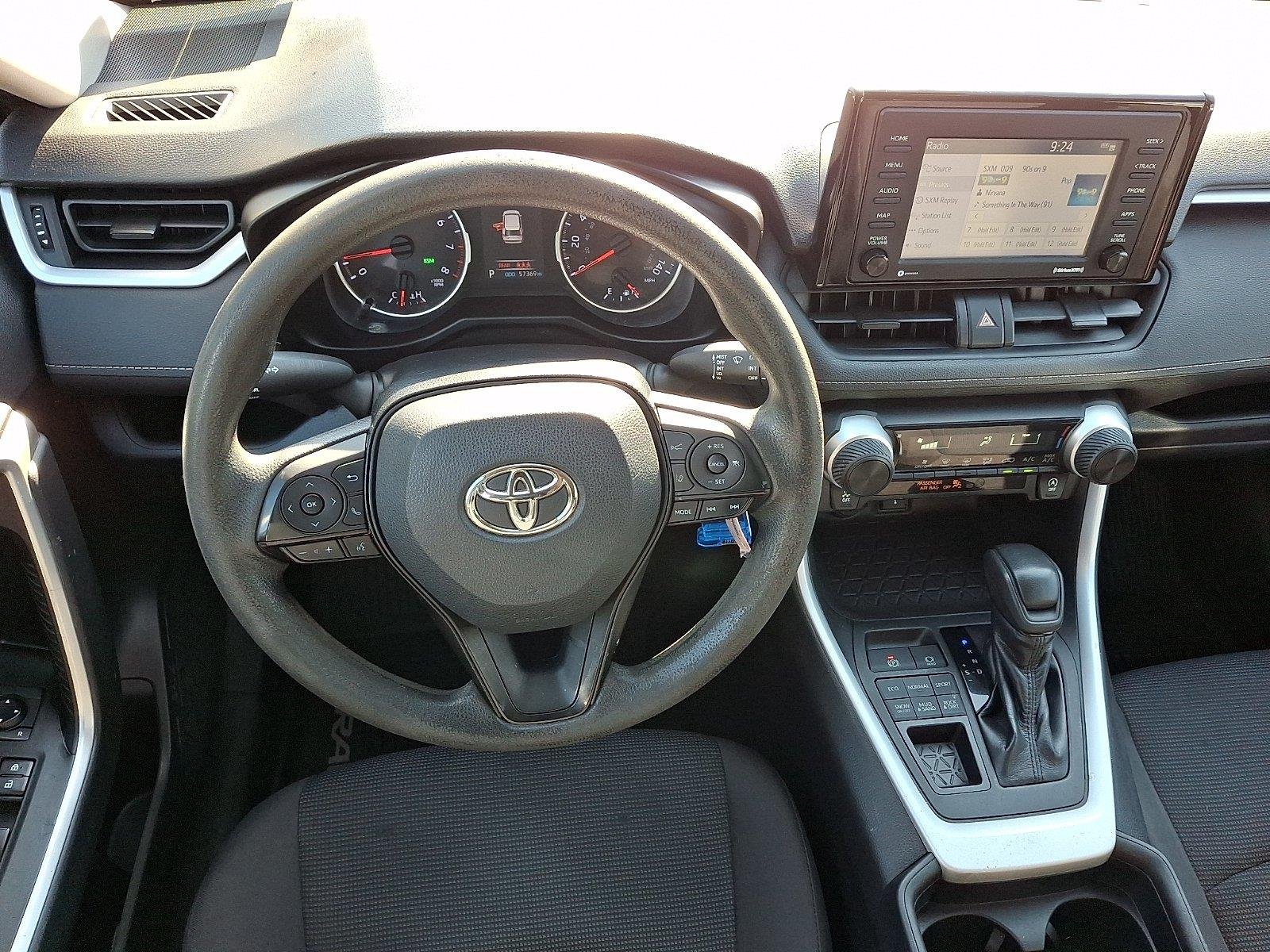 Used 2020 Magnetic Gray Metallic Toyota LE image 12