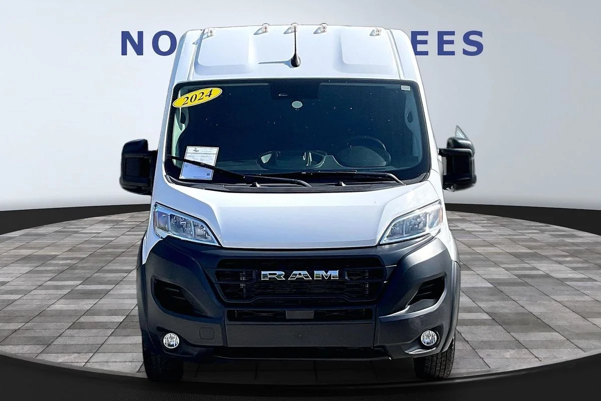 Used 2024  Ram Cargo Van Tradesman High Roof 159" WB w/Pass image 2