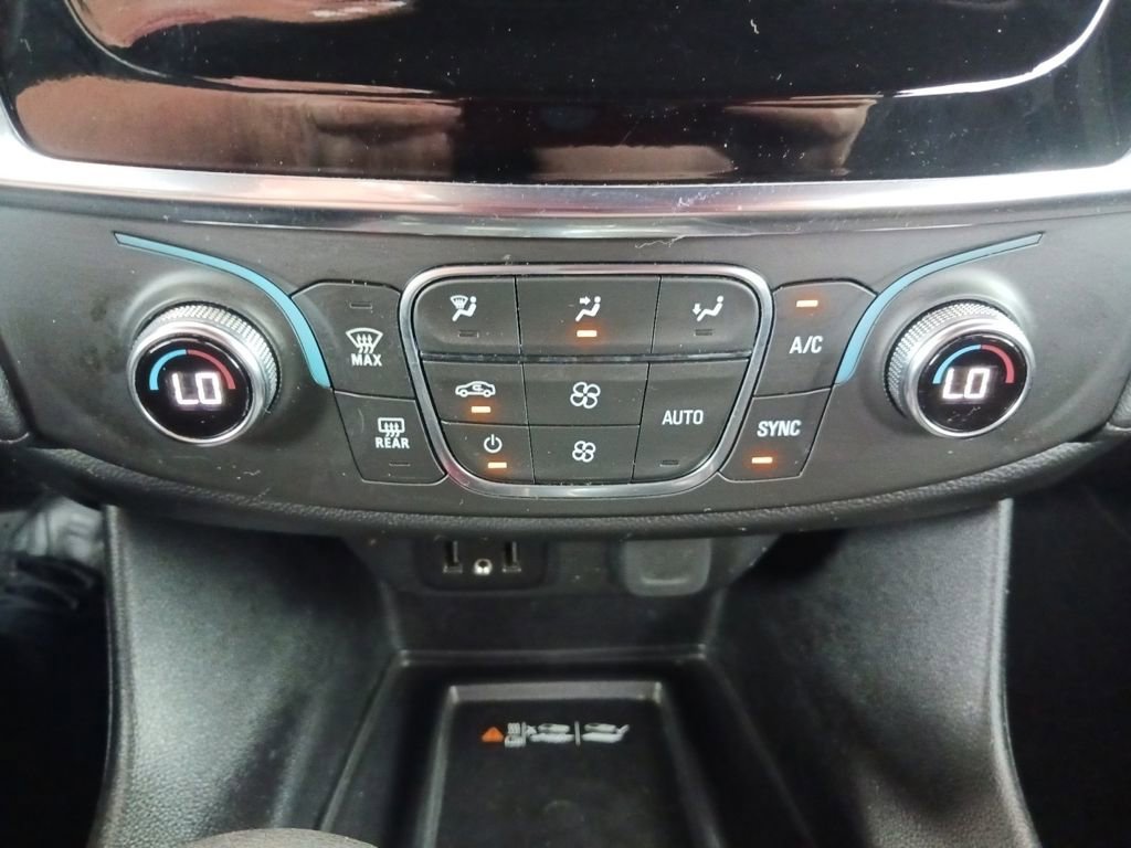 Used 2023 Sterling Gray Metallic Chevrolet LT Cloth image 13