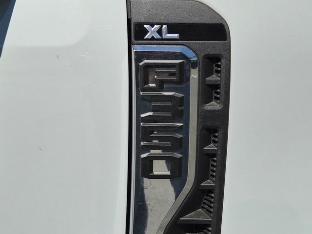 New 2026 Avalanche Ford F-350® XL image 74