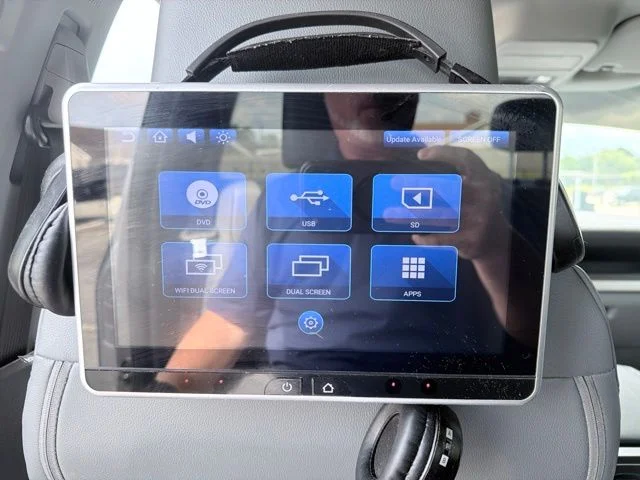 Used 2023 Silver Ford Pro image 10