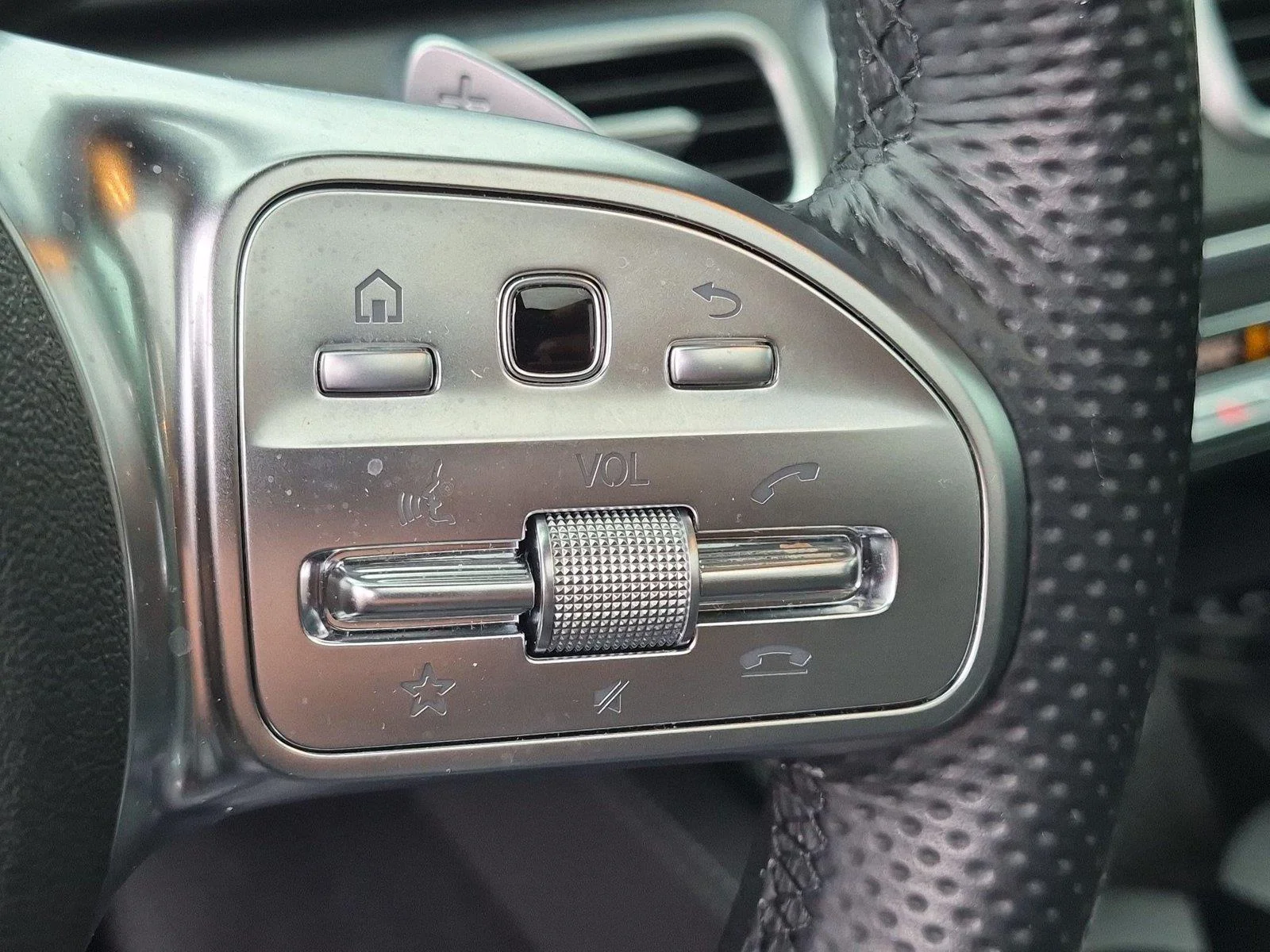 Used 2023 Black Mercedes-Benz GLS 450 image 19