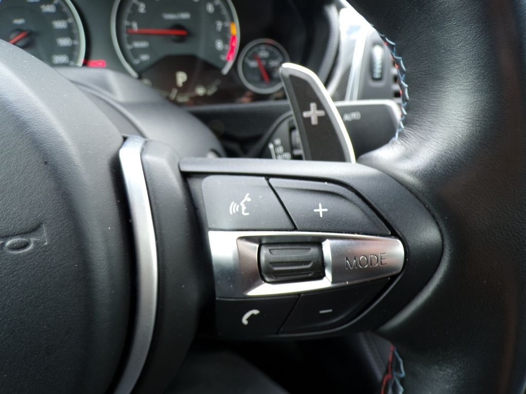 Used 2019 Mineral Grey Metallic BMW Base image 25