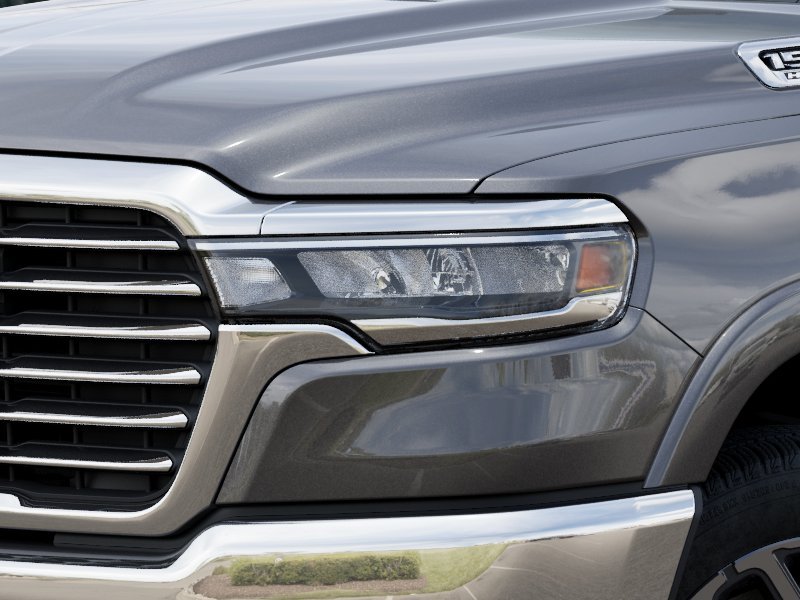 New 2026 Granite Crystal Metallic Clear-Coat Exterior Paint RAM Laramie image 37