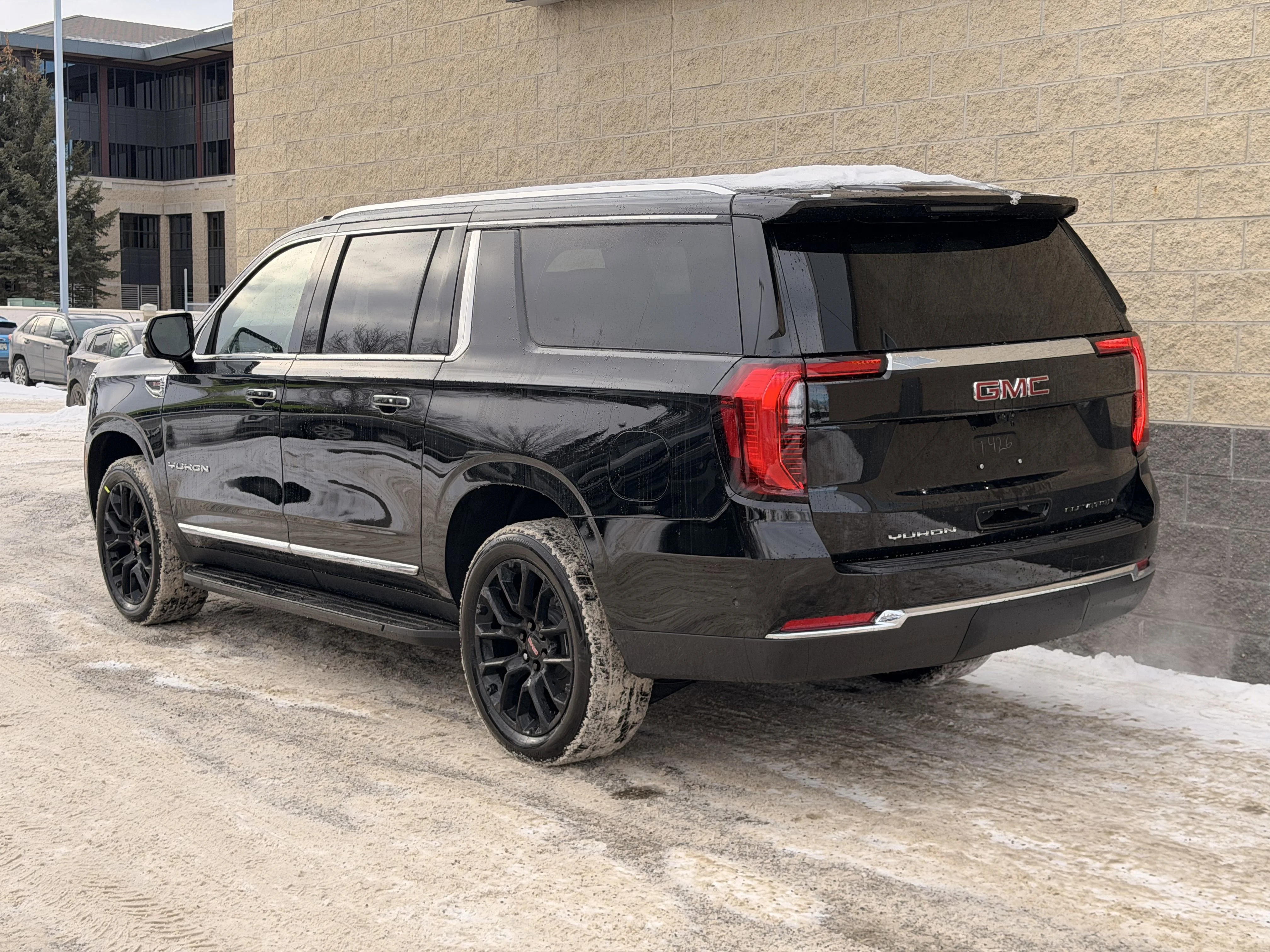 New 2026 Onyx Black GMC Elevation image 4