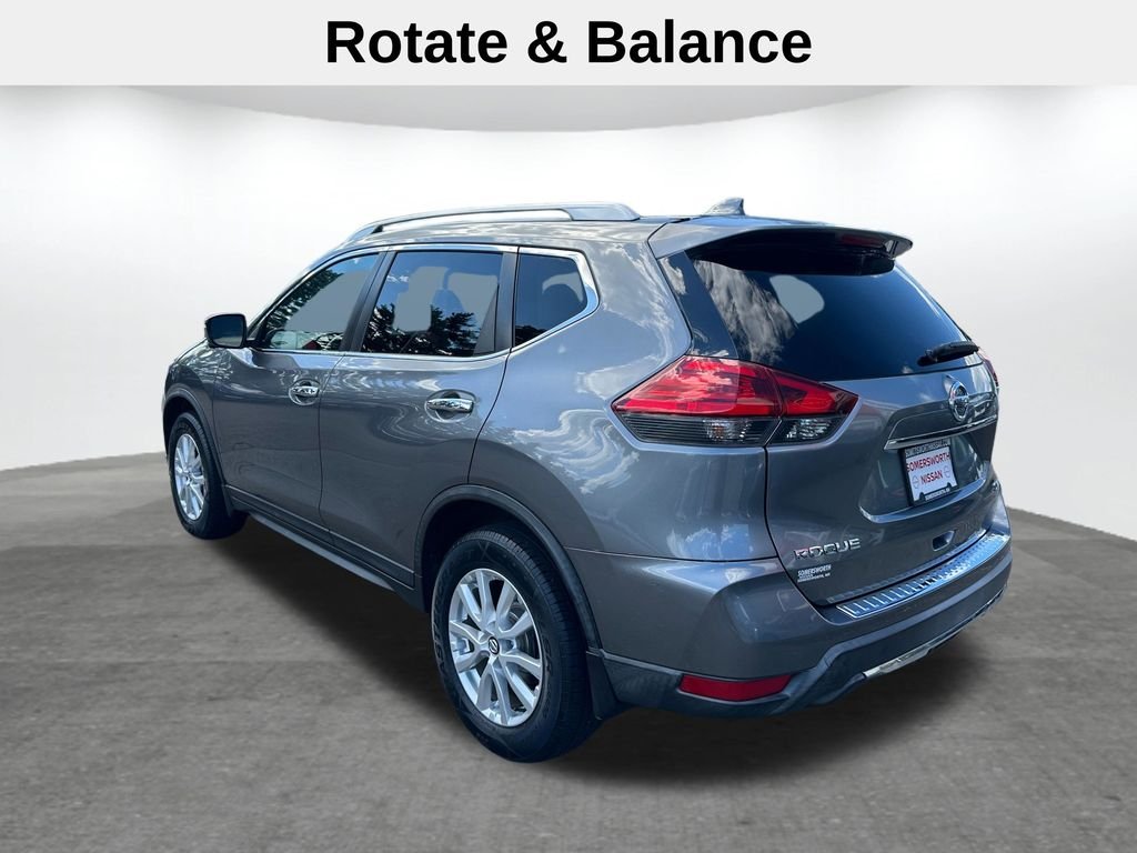 Used 2017 Gray Nissan SV image 8
