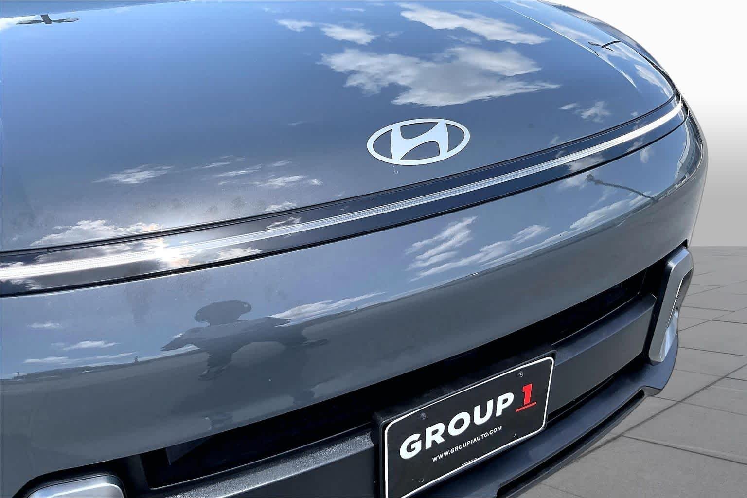 Used 2026 Ecotronic Gray Pearl Hyundai SE image 29