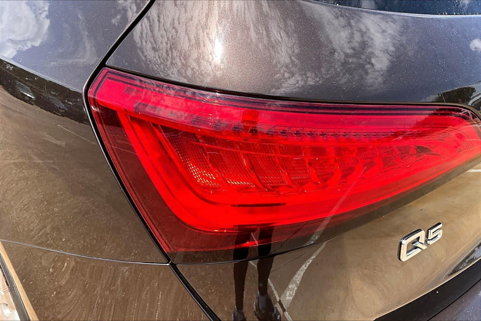 Used 2014 Teak Brown Metallic Audi Premium Plus image 27