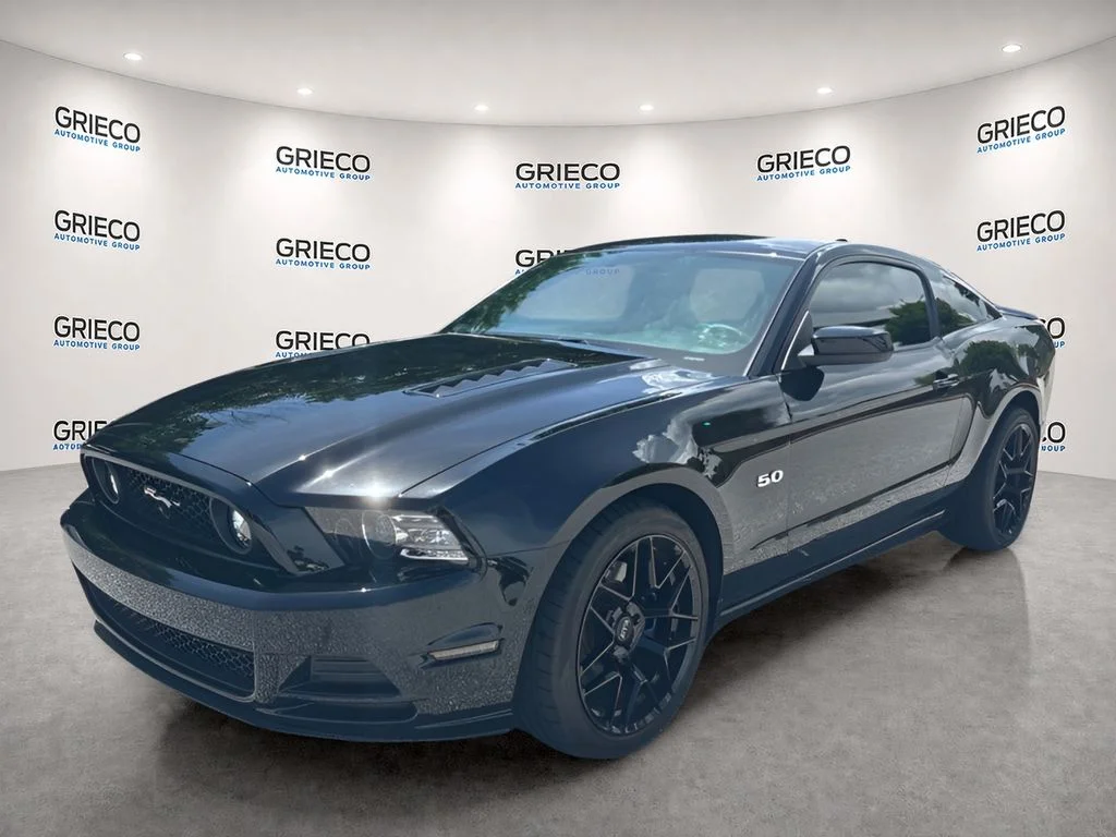 Used 2014 Black Ford GT Premium image 5