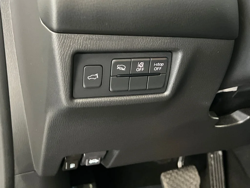 Used 2025 Gray Mazda 2.5 S Carbon Edition image 30