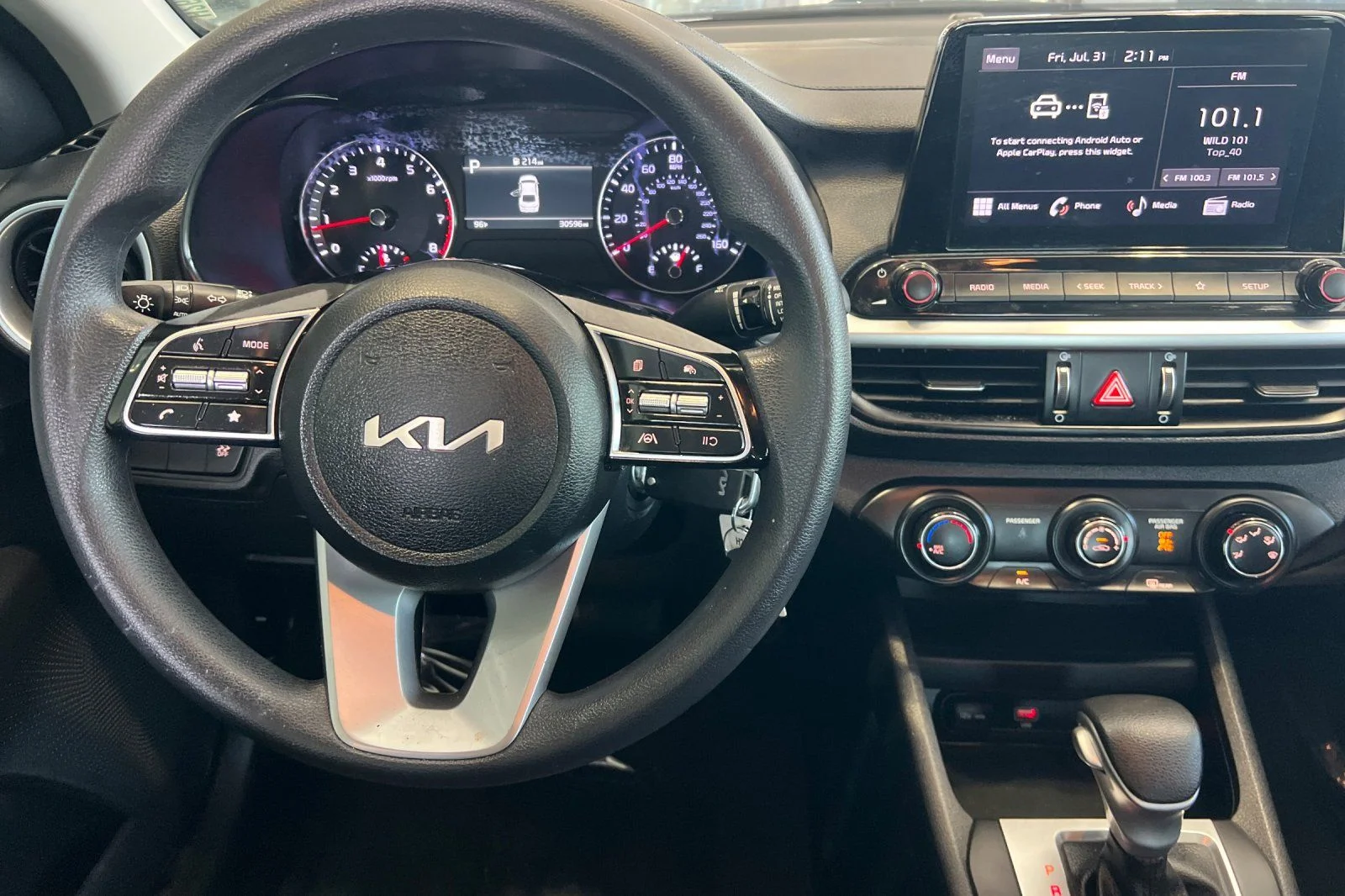 Used 2024 White Kia LX image 11
