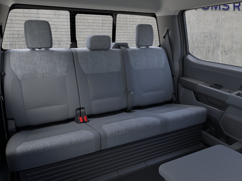 New 2026 Carbonized Gray Metallic Ford F-250® XLT image 11