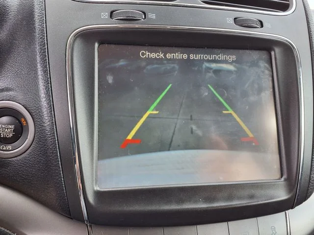 Used 2017 White Dodge Crossroad image 7