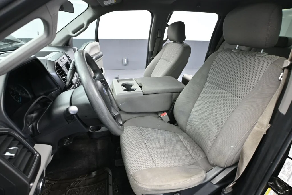 Used 2017 Black Ford XLT image 18