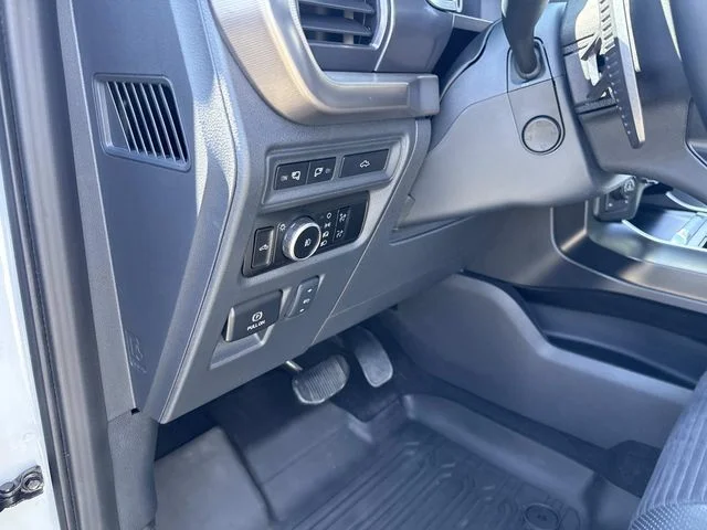 Used 2023 White Ford Raptor image 20