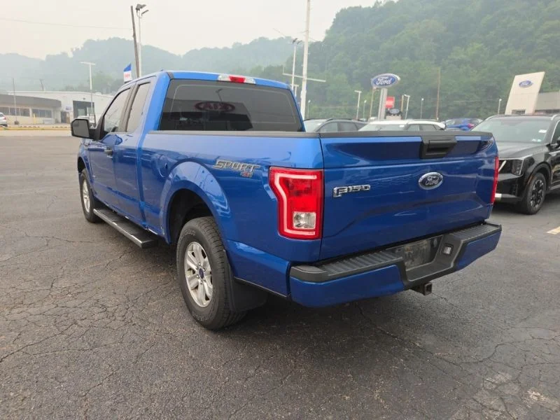 Used 2015  Ford XLT image 5