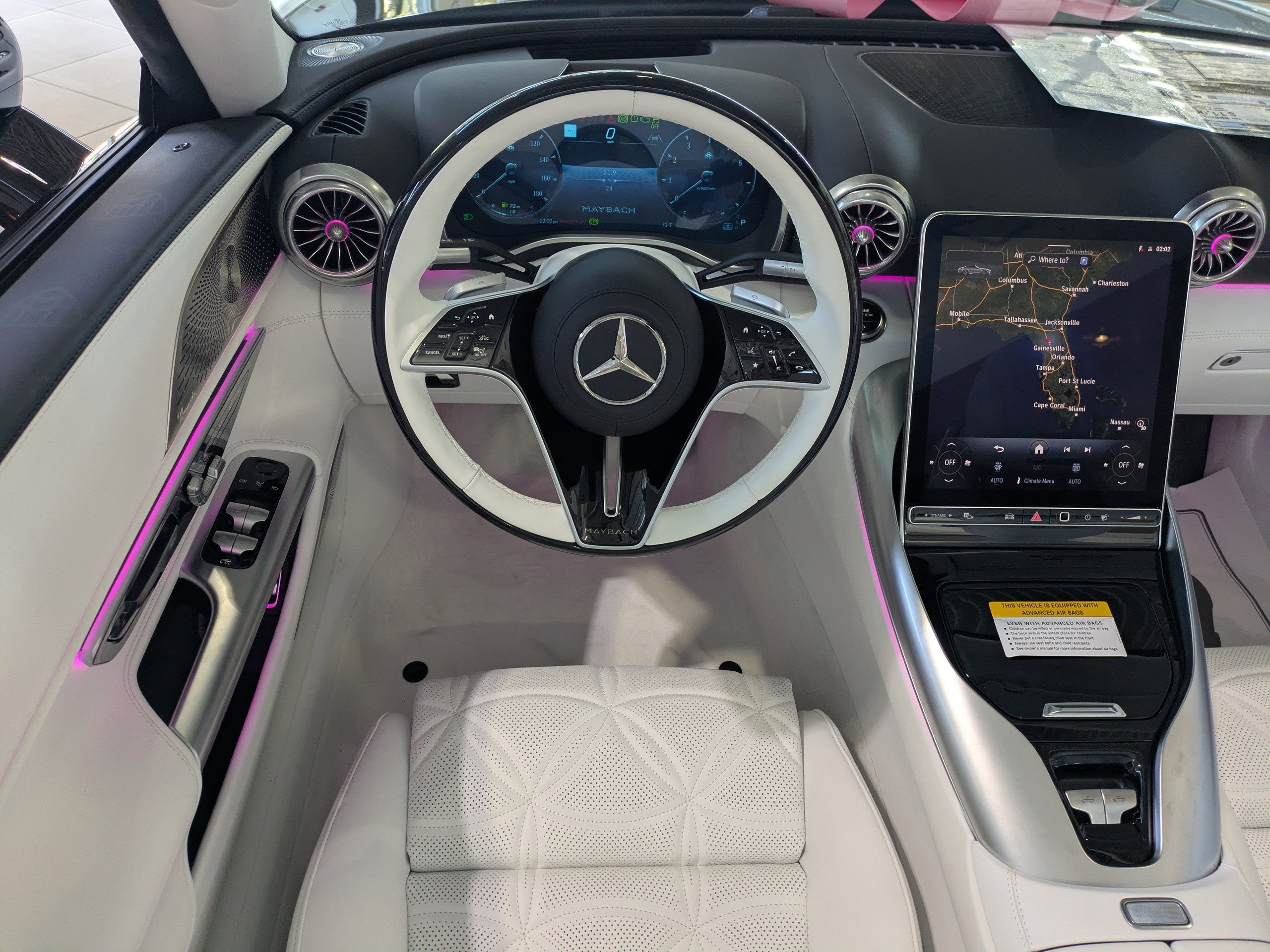 New 2026 MANUFAKTUR moonlight white magno (White Ambiance) Mercedes-Benz Maybach SL 680 Monogram Series image 16
