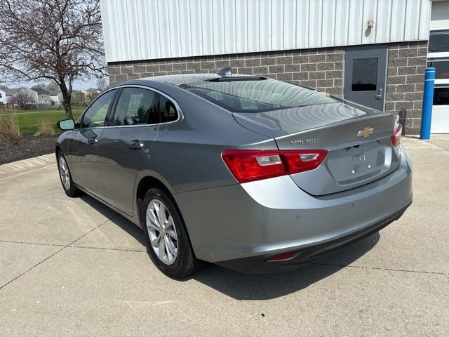 Used 2024 Gray Chevrolet LT image 7
