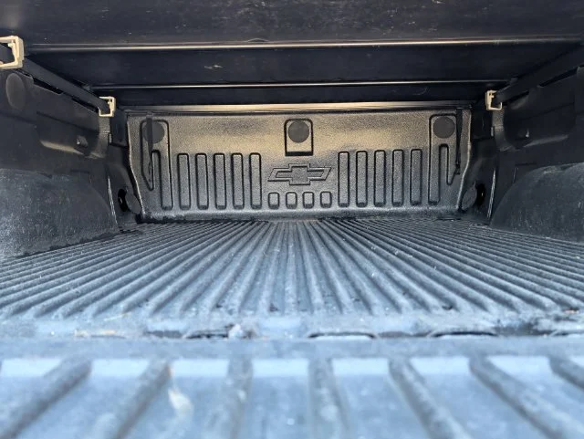 Used 2018 Black Chevrolet Custom image 32