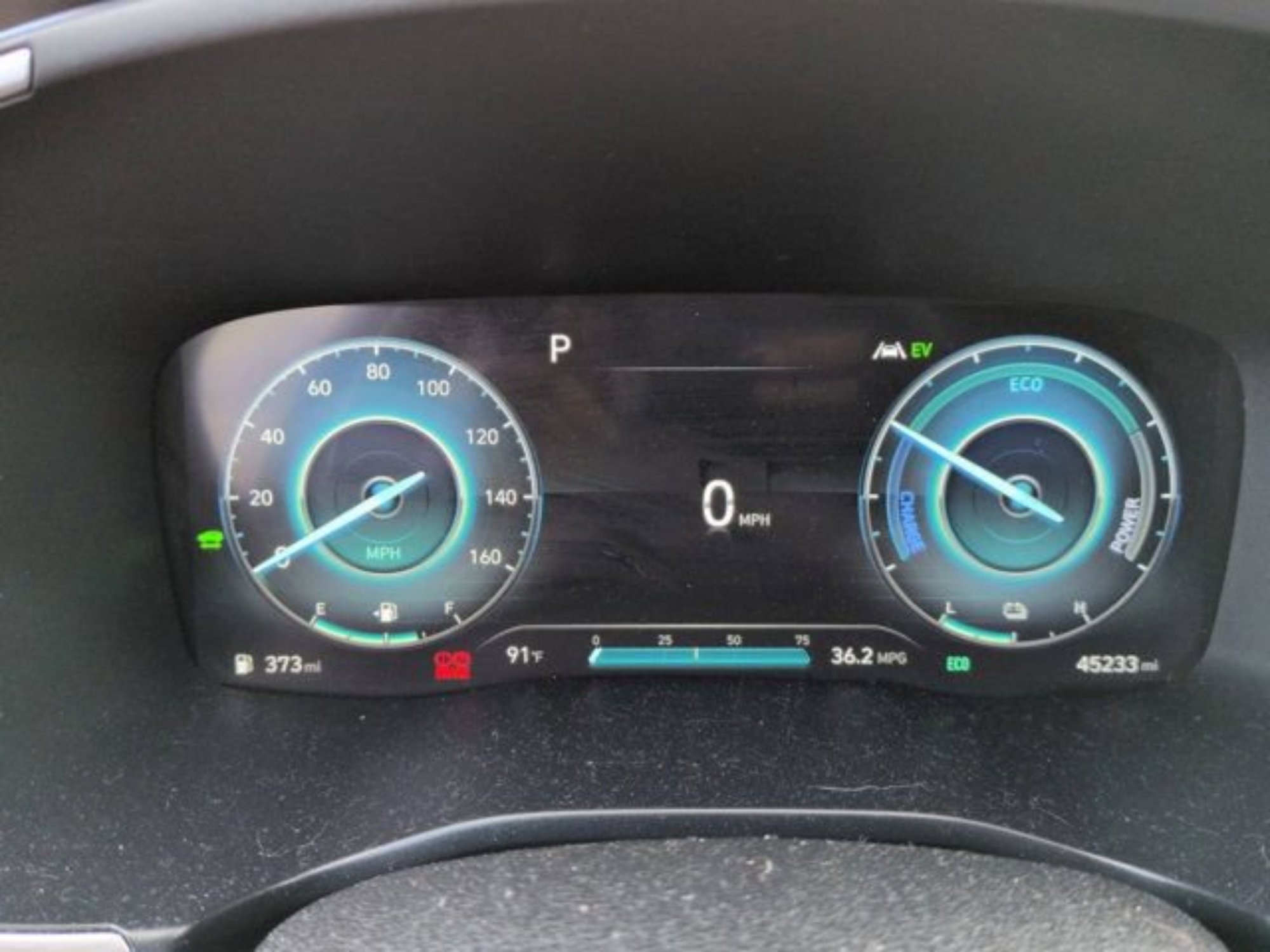 Used 2023 Calypso Red Hyundai Limited image 29
