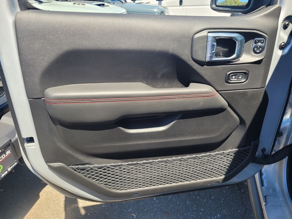 2024 Jeep Wrangler 4-Door Rubicon 392 - Photo 9