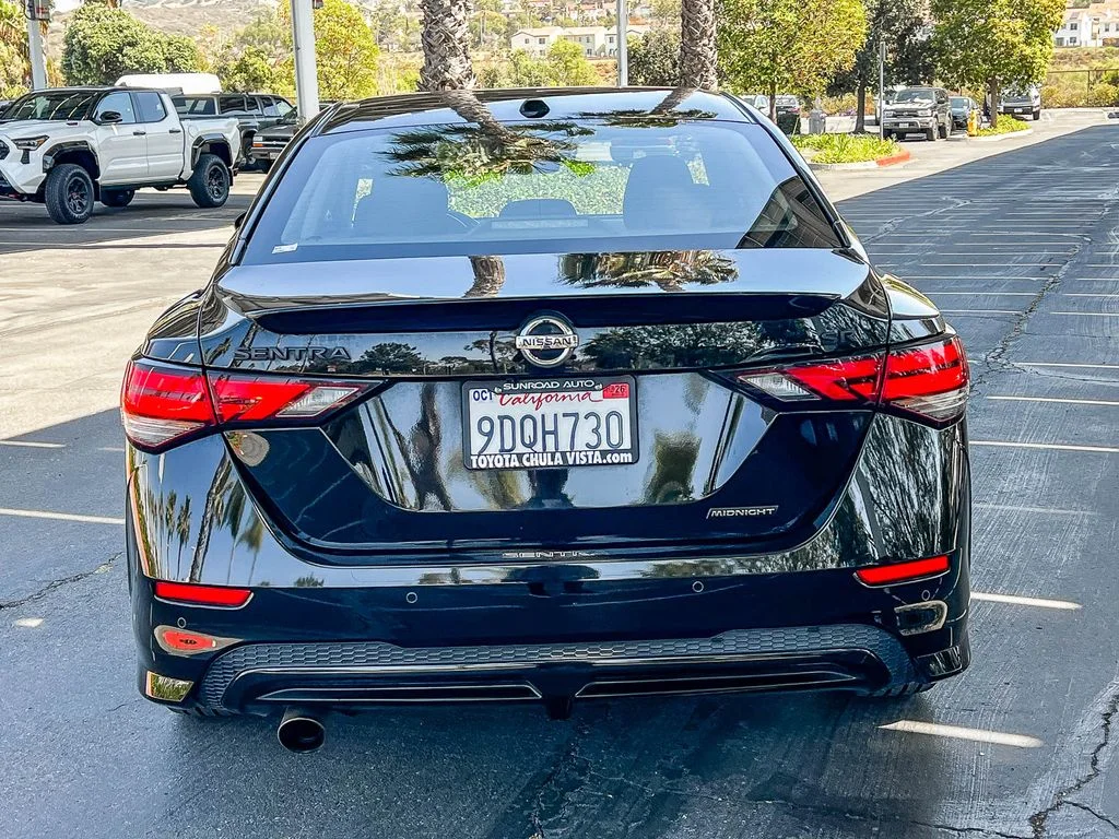 Used 2022 Black Nissan SR image 5