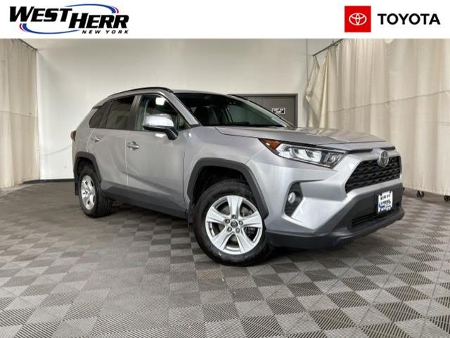 Used 2021 Silver Sky Metallic Toyota XLE image 1