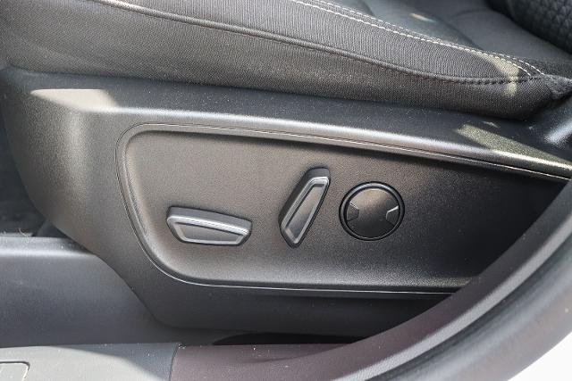 Certified Used 2023 Oxford White Ford  image 22