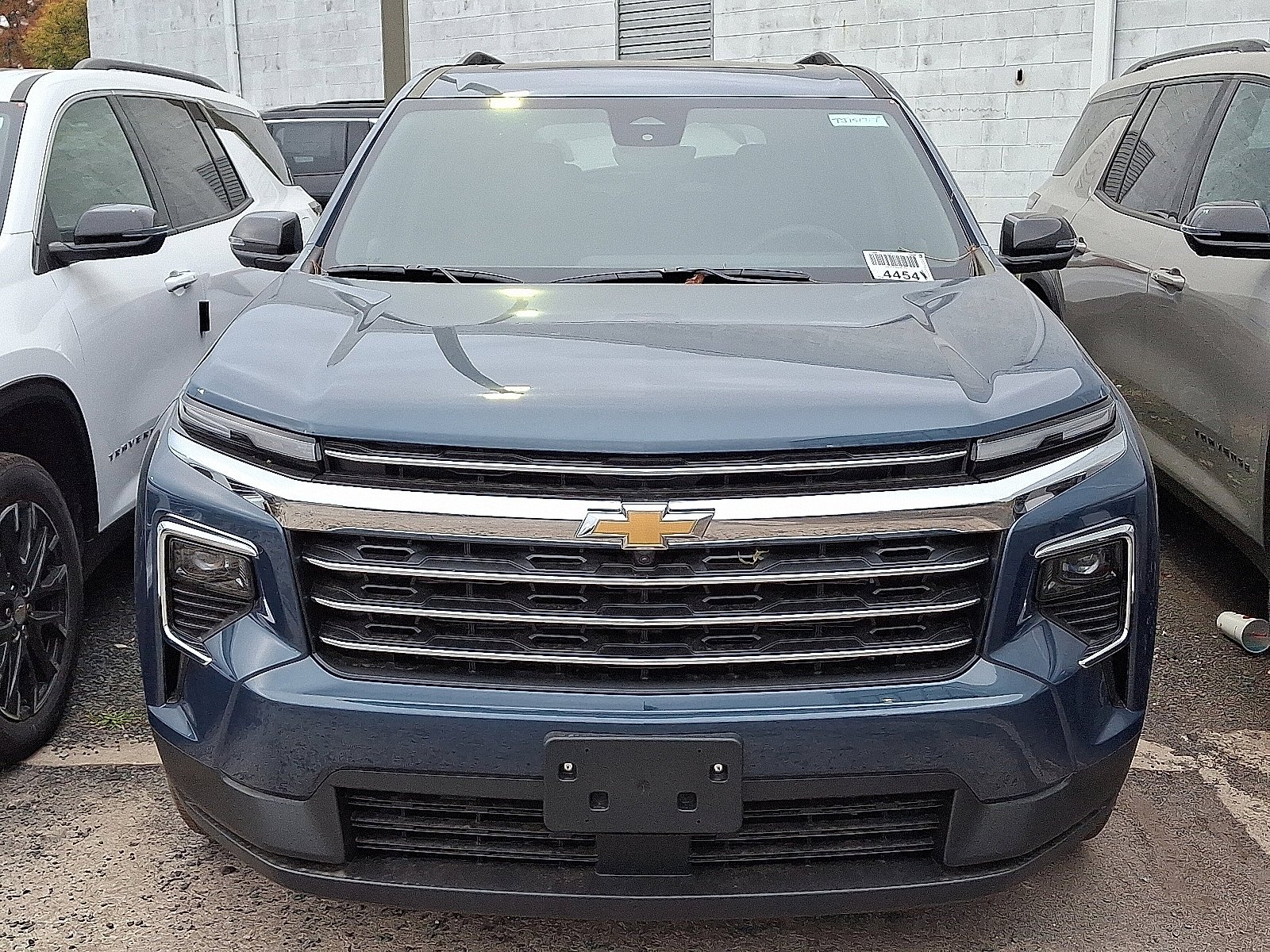 2026 Chevrolet Traverse LT - Photo 2