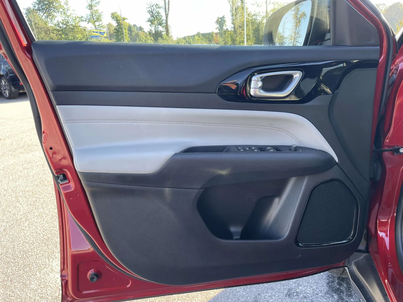2025 Jeep Compass Limited - Photo 5