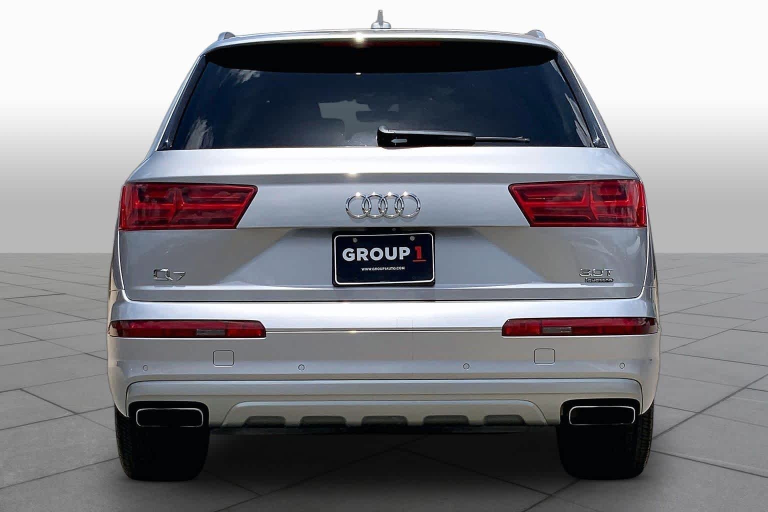 Used 2017 Florett Silver Metallic Audi Premium Plus image 5