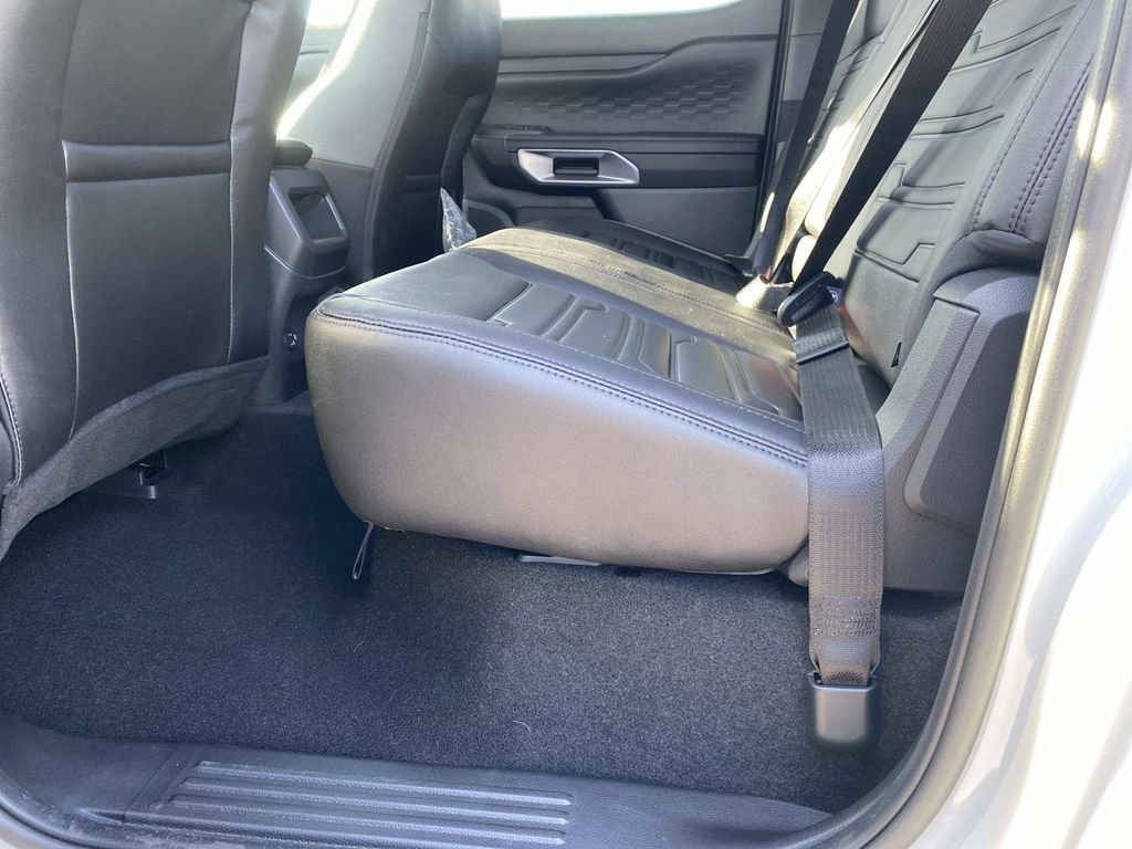 New 2026 Avalanche Ford Lariat® image 9