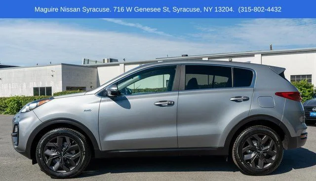 Used 2022 Gray Kia LX image 9