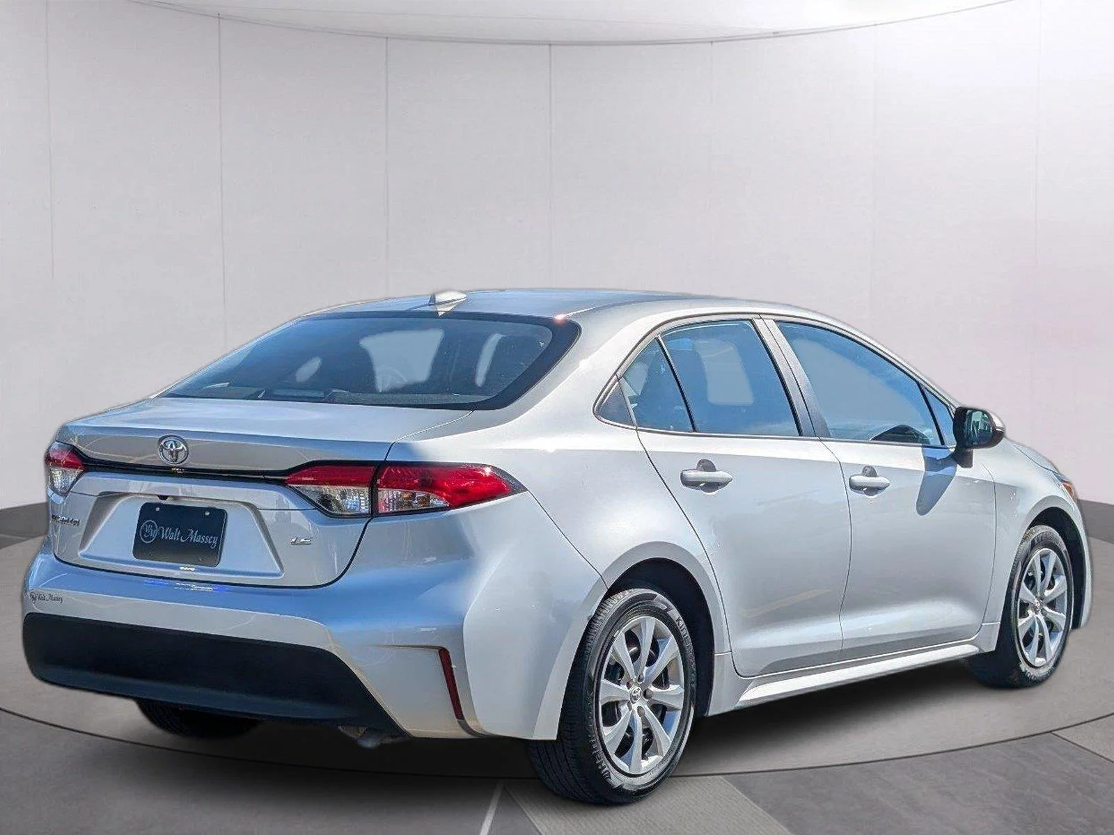 Used 2025 Classic Silver Metallic Toyota LE image 7