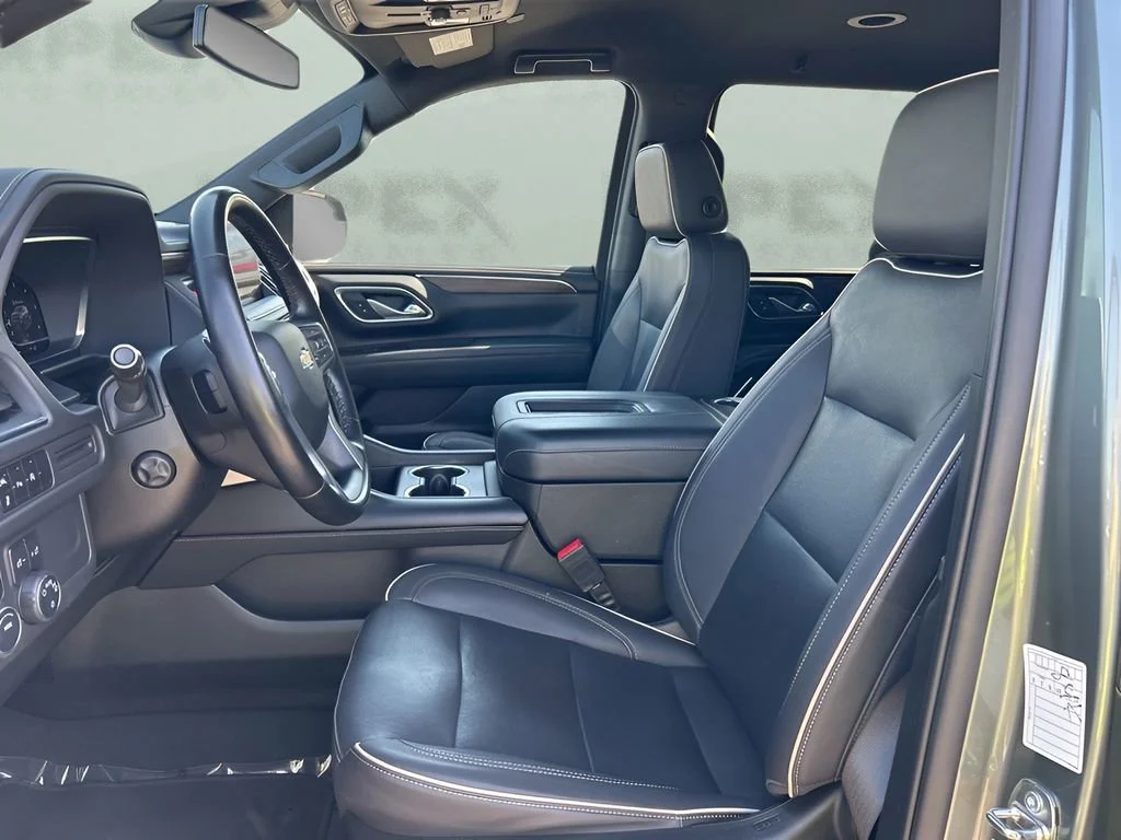 Used 2023 Silver Sage Metallic Chevrolet Premier image 9