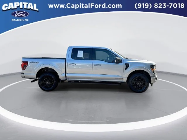 Used 2024 Silver Ford XLT image 9