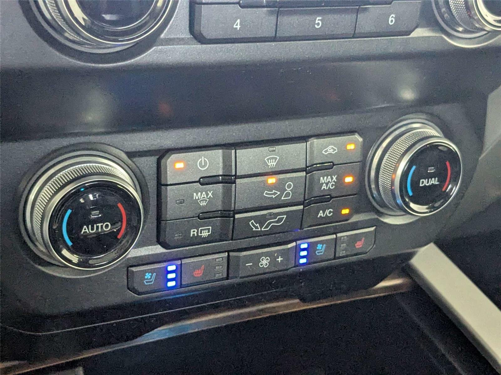 Used 2019 Agate Black FORD  image 23
