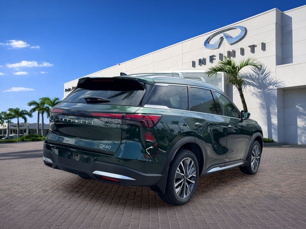 Used 2026 Green INFINITI LUXE image 7