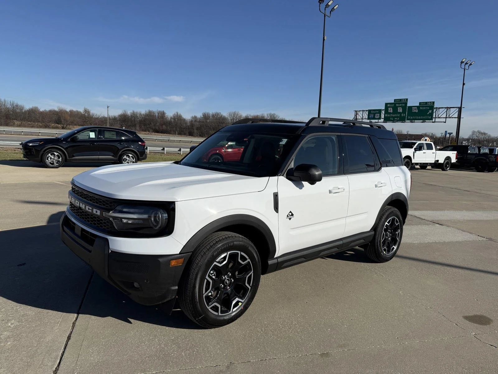 New 2025 Oxford White Ford Outer Banks image 4